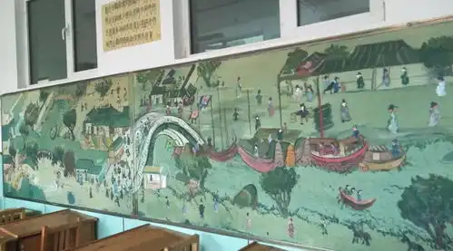 00后黑板报火了,没想到粉笔还能这样用,网友这真是高手
