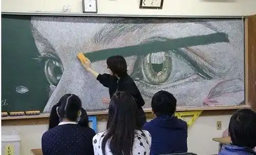 初中生黑板报惊艳众人,满满的设计感,老师看后不舍得擦掉