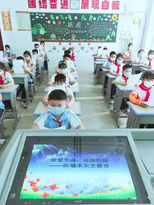 未成年人预防溺水守护安全日照红领巾在行动