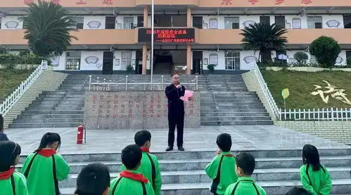广信区扎实推进校园消防安全工作