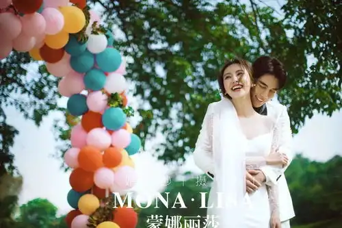 婚纱照甜蜜小道具梦幻气球,让你的婚纱照大不同