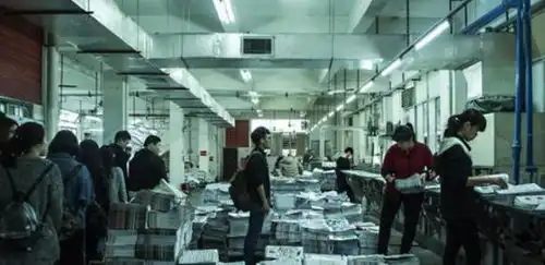 为什么银行要把钱运来运去难道放在银行不安全吗今天涨知识了