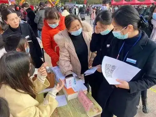 线上线下双驱动赤壁2022春风行动掀热潮