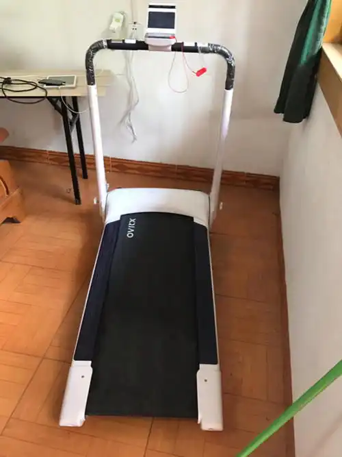 跑步机安全夹怎么使用跑步机安全扣