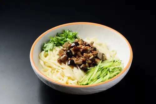 茄子打卤面,小吃美食,食品餐饮,摄影素材,汇图网