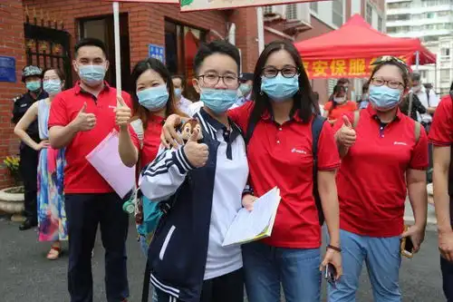 智慧陪跑团神助攻平安高考,疫不容迟