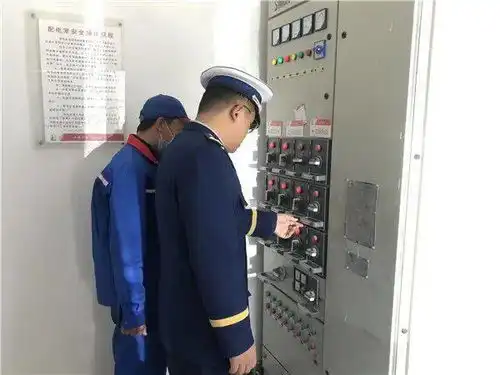 基层动态大柴旦消防救援大队节日期间深入辖区易燃易爆场所开展消防安全检查