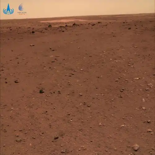 好萌祝融号从火星发来自拍照,还有彩蛋