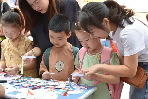 灞桥区东城第一小学举办一年级新生报到日活动
