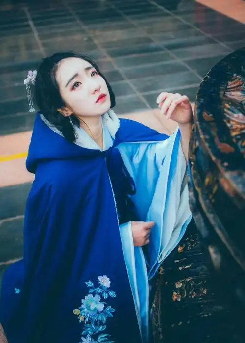 梧桐,唐诗宋词里凄美的爱情树