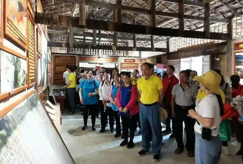 百色市民族卫生学校党总支开展寻文秀足迹践党员初心党性教育活动
