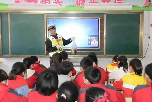 牢遵法规安全出行五里铺小学交通安全法制教育