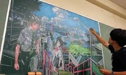 初中生黑板报被称赞,3d效果逼真引人注目,美术生甘拜下风